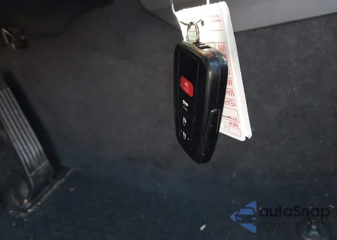 2020 Toyota Camry Se z USA, uszkodzony, nr VIN 4T1M11AK9LU321855